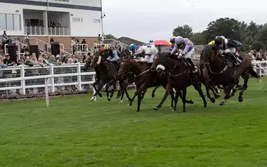 Cambridgeshire Meeting Betting Tips Day 3