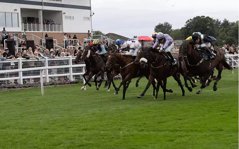 Cambridgeshire Meeting Betting Tips Day 3