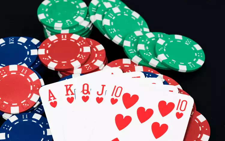 Blackjack 5 Cards & Chips