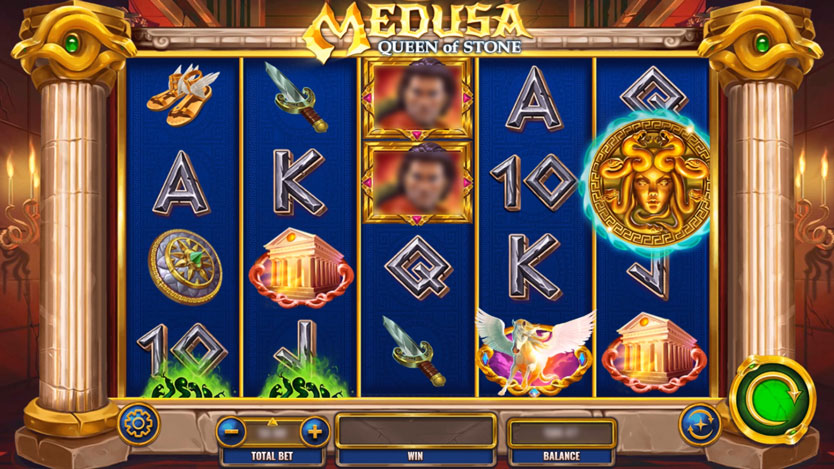 Medusa Queen of Stone Slot