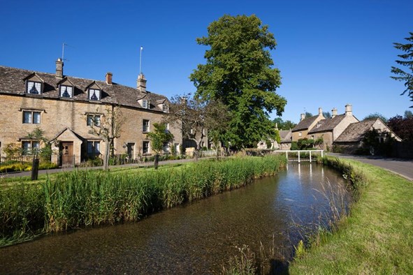 11 Of The Best Luxury Cotswold Cottages With Hot Tubs