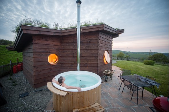 16 Luxury Cottages In New Forest With Hot Tubs