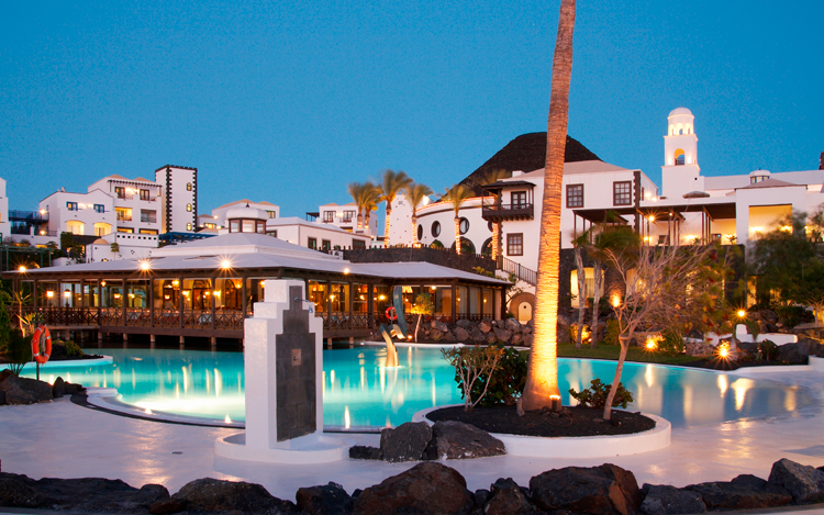 Hotel-de-lujo-lanzarote.png