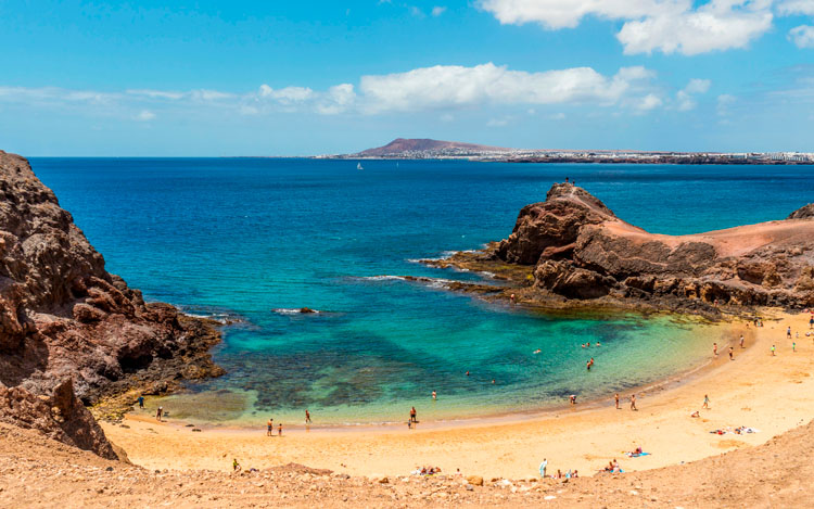 Playa-lanzarote.jpg